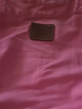VS Pink Bag with zipper